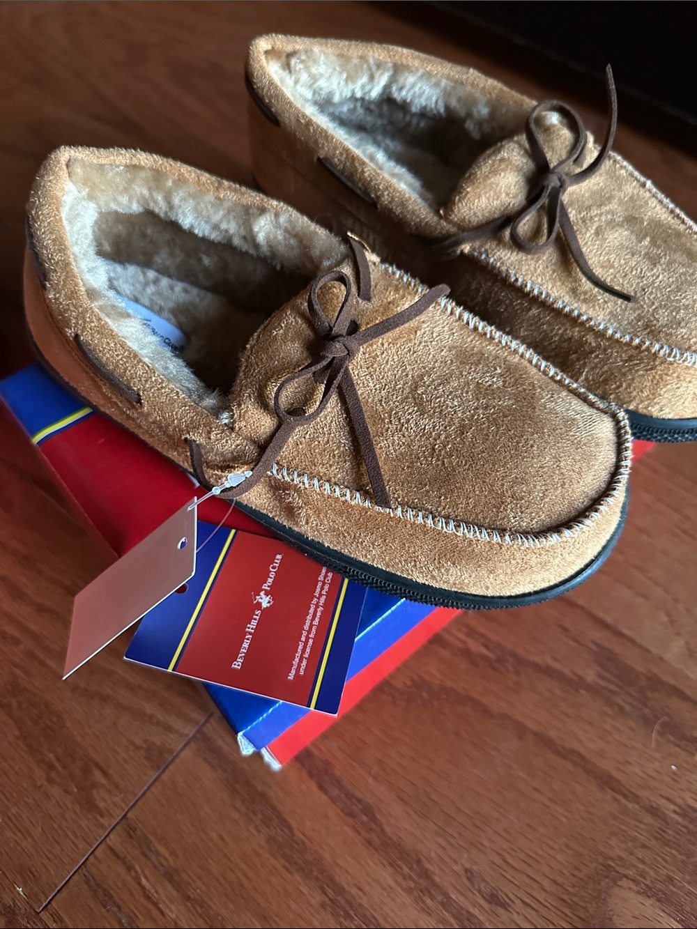 Beverly Hills Polo Club Boy’s Brown Loafers sz 3 brand new with tags in box.